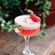 Bild zum Rezept für den Mocktail Rose Passion